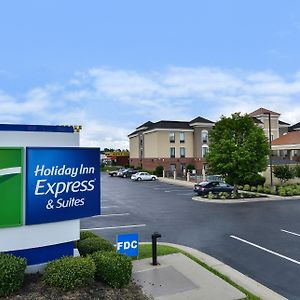 Holiday Inn Express Hotel & Suites Petersburg/Dinwiddie By Ihg